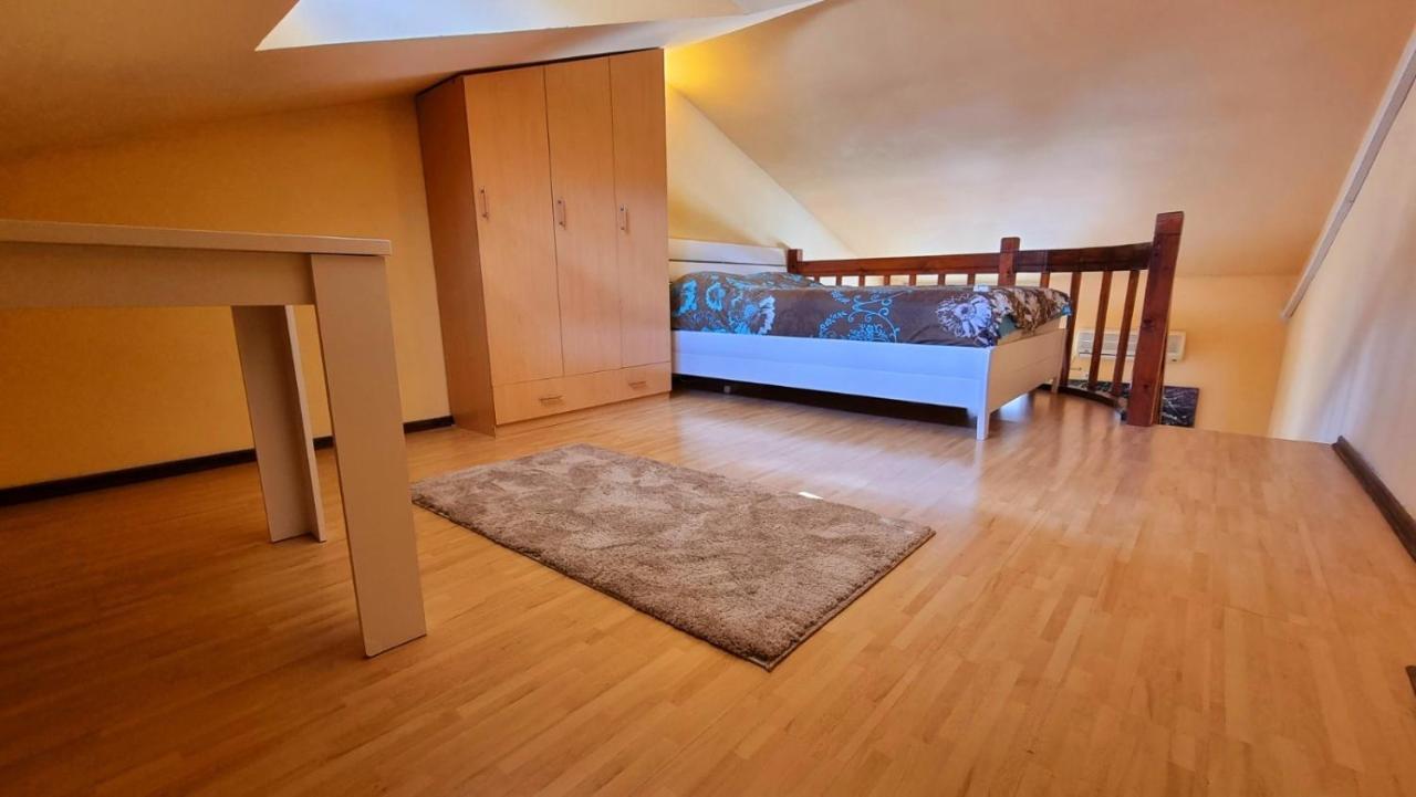 Becici Apartment *